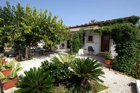 Sicily Holiday apartment Casa Isola Verde