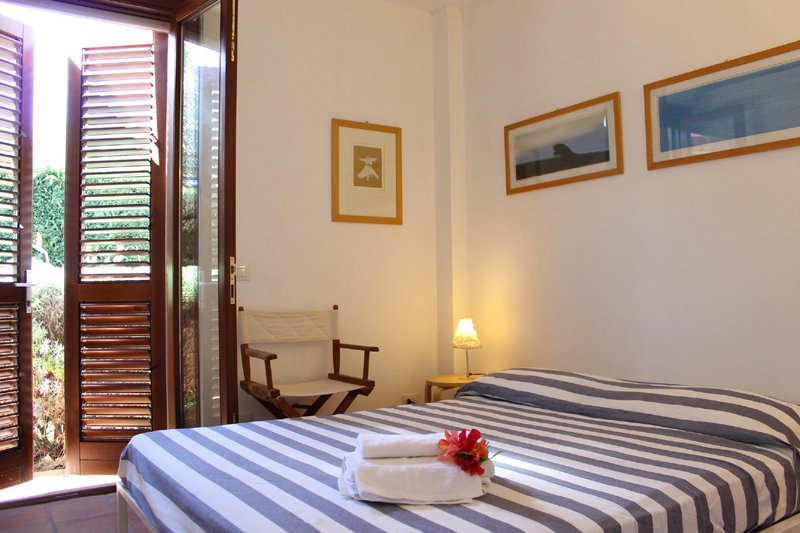 Villa-carrubo-schlafzimmer 1