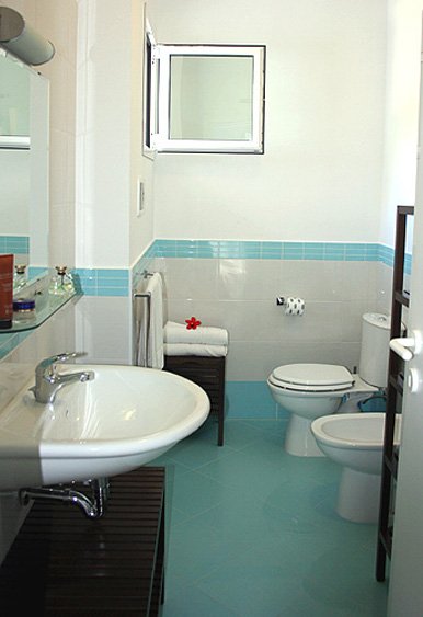 Villa-mediterranea-bad