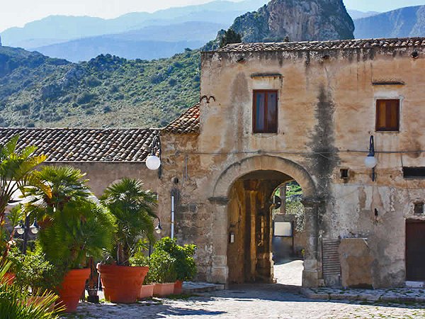 Scopello