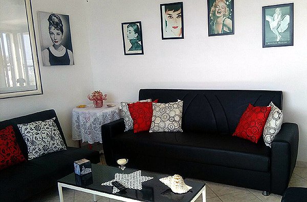 Villa-orchidea-sofa-oben