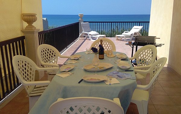 Villa-orchidea-terrasse-oben