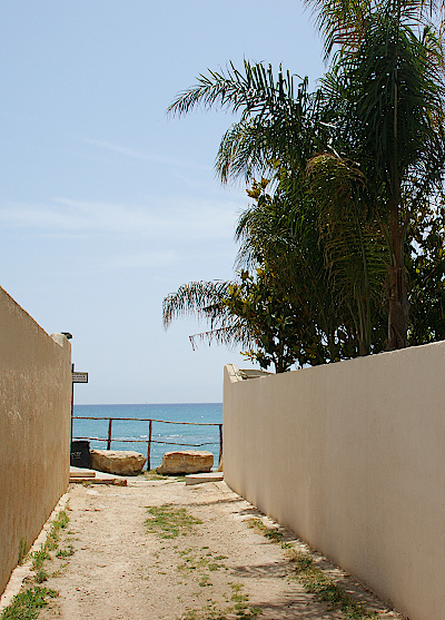 La-terrazza-sul-mare-direkter-strandzugang