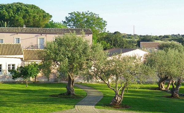 Masseria-degli-ulivi-gebäude