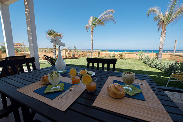 Villa-baia-marina-trilocoale-frühstück-am-meer