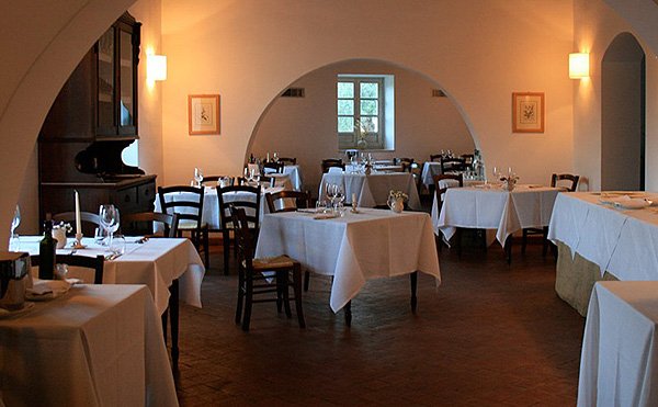 Masseria-degli-ulivi-restaurant