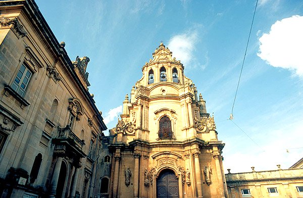 Avola