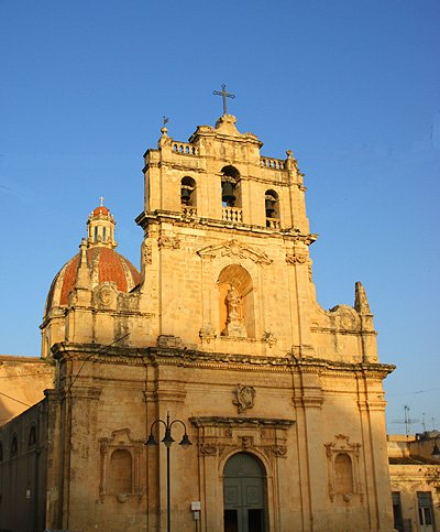 Avola