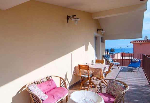 Neu balkon gesamtansicht