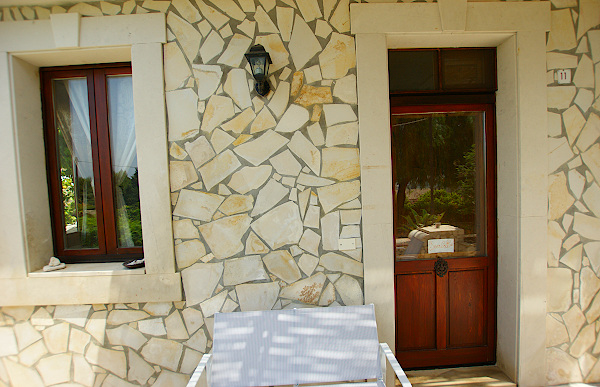 elena-fassade