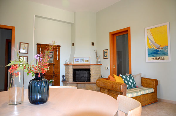 Villa - maria - Wohnzimmer - Kamin