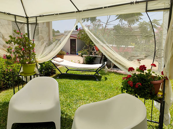 Villa-mar-dei-coralli-garten
