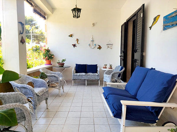 Villa-mar-dei-coralli-veranda